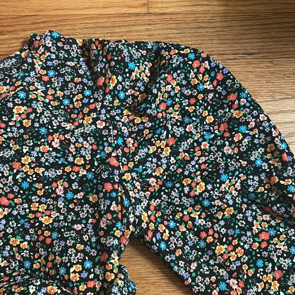 Zara Cropped Floral Sweatshirt - Picture 6 of 8